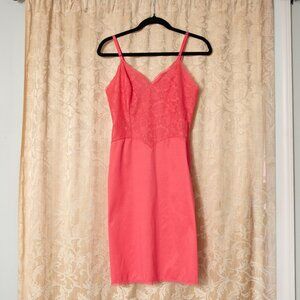 Vanity Fair vintage coral pink full slip, S, 34, lingerie